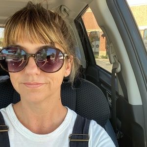 Meet your Posher, Mollie